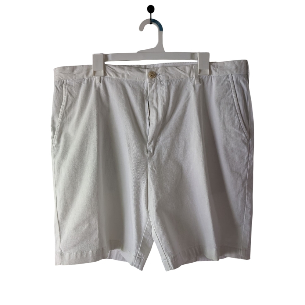 Izod Saltwater Men's Crisp White Flat Front Shorts W38